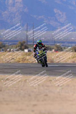 media/Dec-17-2023-CVMA (Sun) [[bf0c04832d]]/Race 2 Amateur Supersport Open/